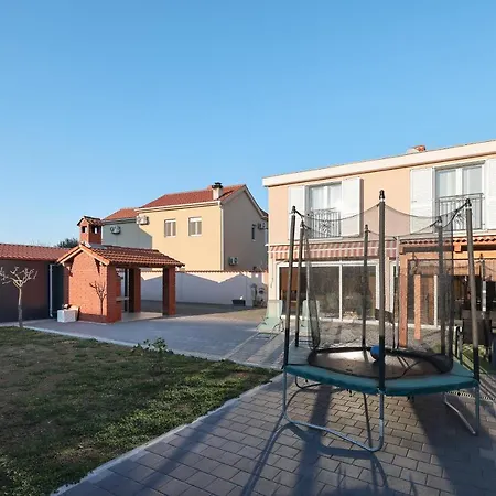 Vision 22 Apartment