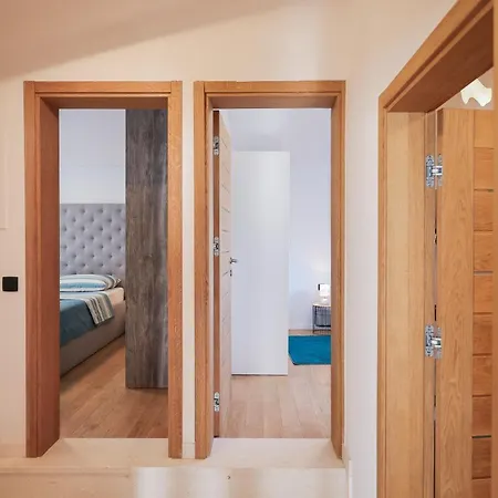 Apartment Vision 22