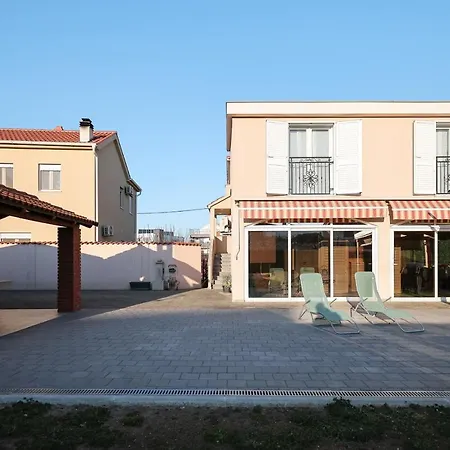 Vision 22 * Zadar